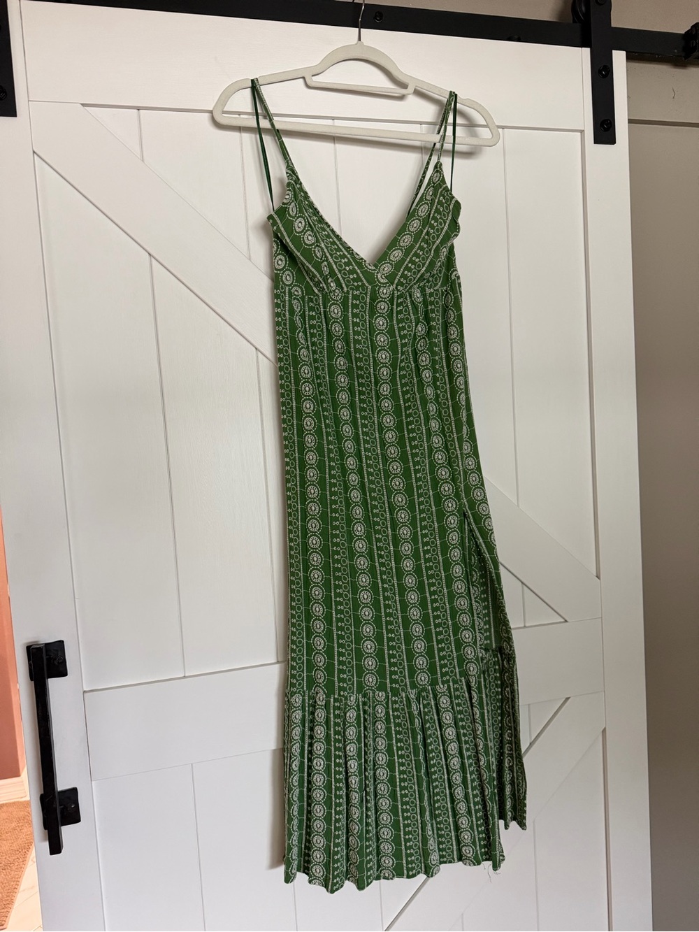 Zara Green Printed V-Neck Spaghetti-Strap Maxi Dress
